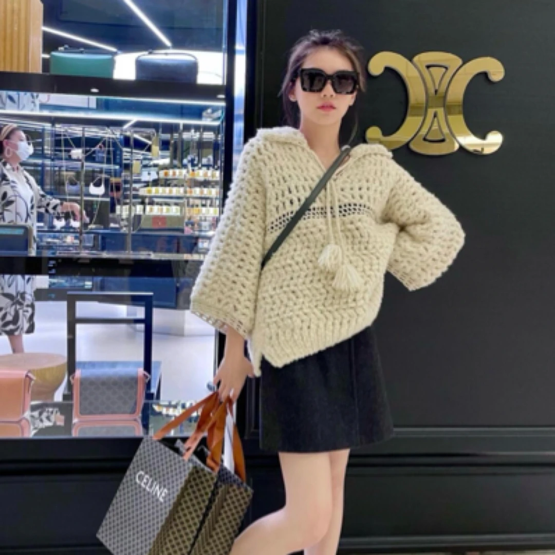 95新 Celine/思琳 镂空流苏系带针织上衣