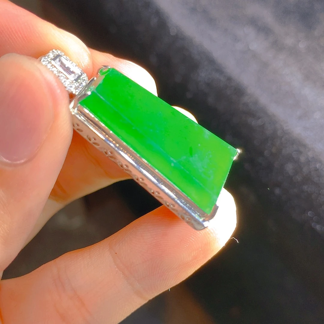 【闪购商品】翡翠颈饰未镶嵌翡翠