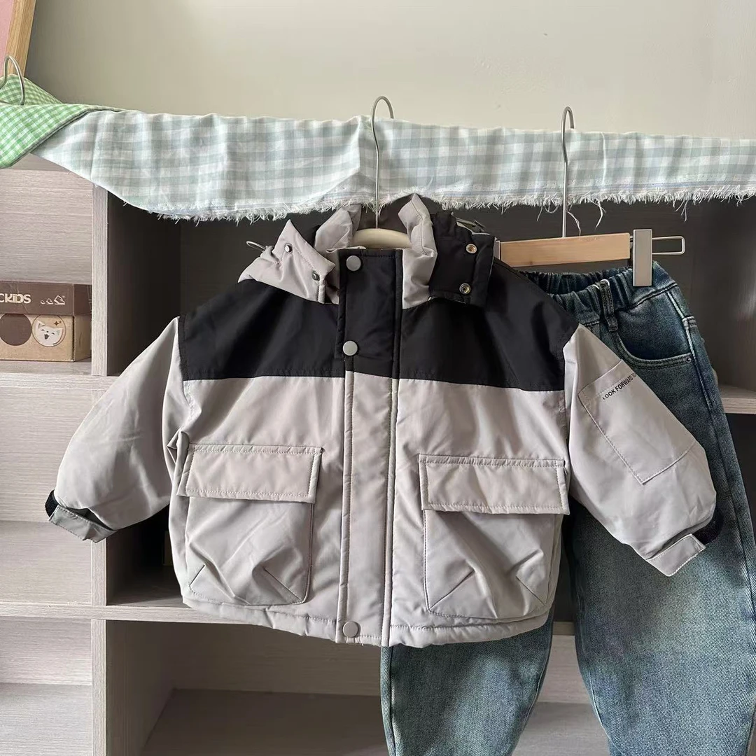 Q327-男童冬款加绒拼色帅气百搭冲锋衣外套