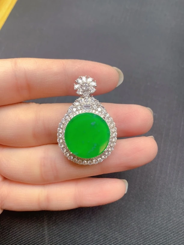 翡翠圆无事牌吊坠气质精致百搭