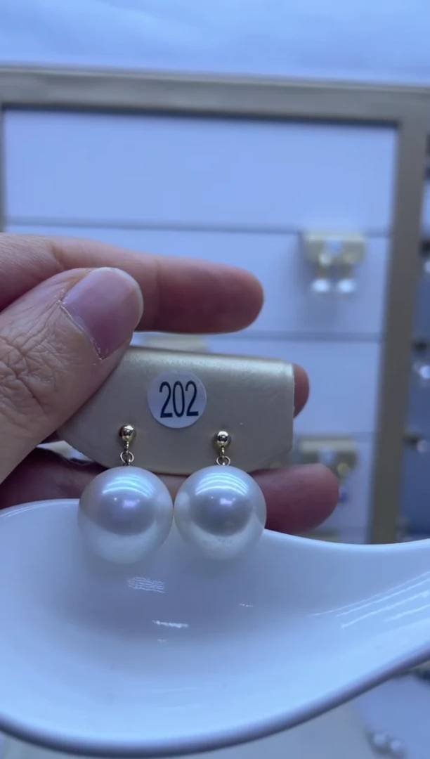 【闪购商品】淡水珍珠耳饰银S925镶嵌202
