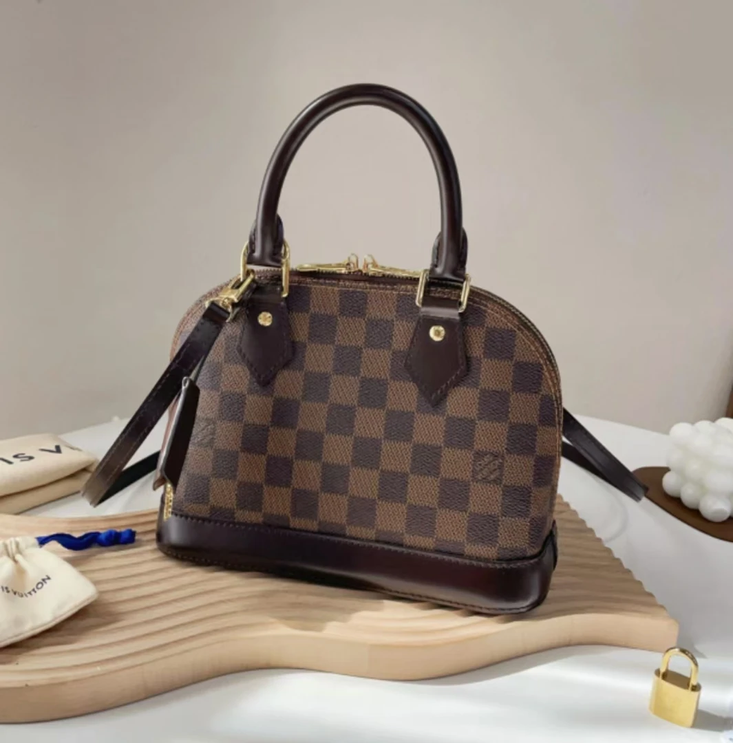 95新 LouisVuitton/路易威登 Alma bb 棕色棋盘格贝壳包