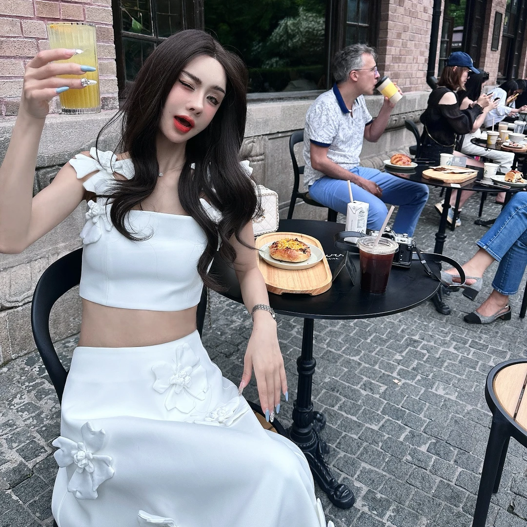 MyloveLeo“四叶草恋爱季”白色纯欲吊带（衣长22）