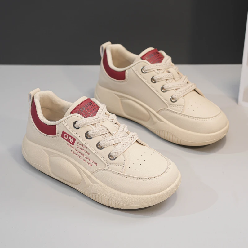 2025学生潮鞋春季厚底爆款百搭小白鞋女鞋新款软底运动休闲板鞋