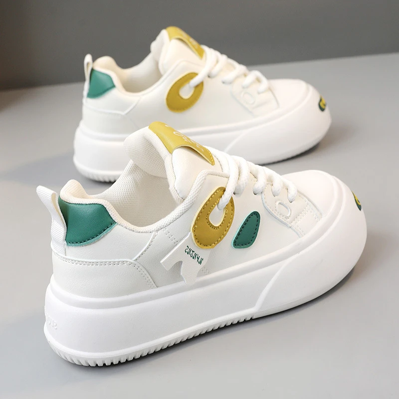 小白鞋2025新款春季女学生板鞋韩版厚底休闲鞋平底鞋时尚百搭款