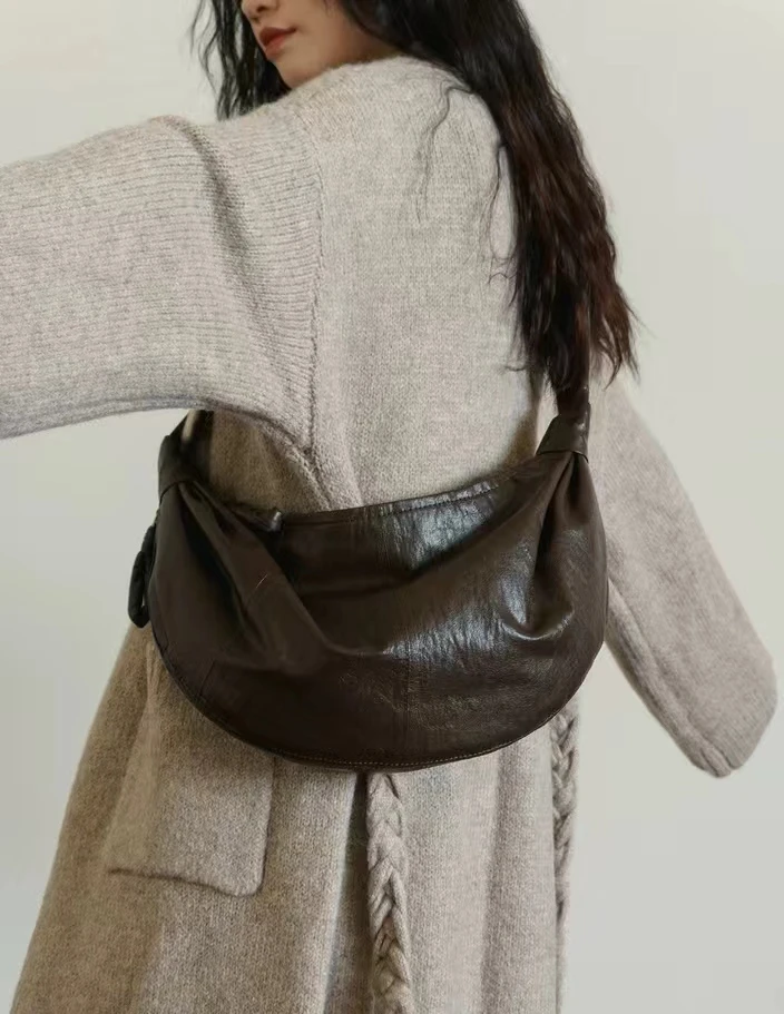 [ TONFUNLY精选]复古牛角包慵懒简约单肩饺子包斜挎胸包