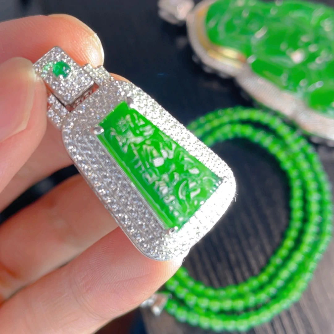 【闪购商品】翡翠颈饰银S925镶嵌