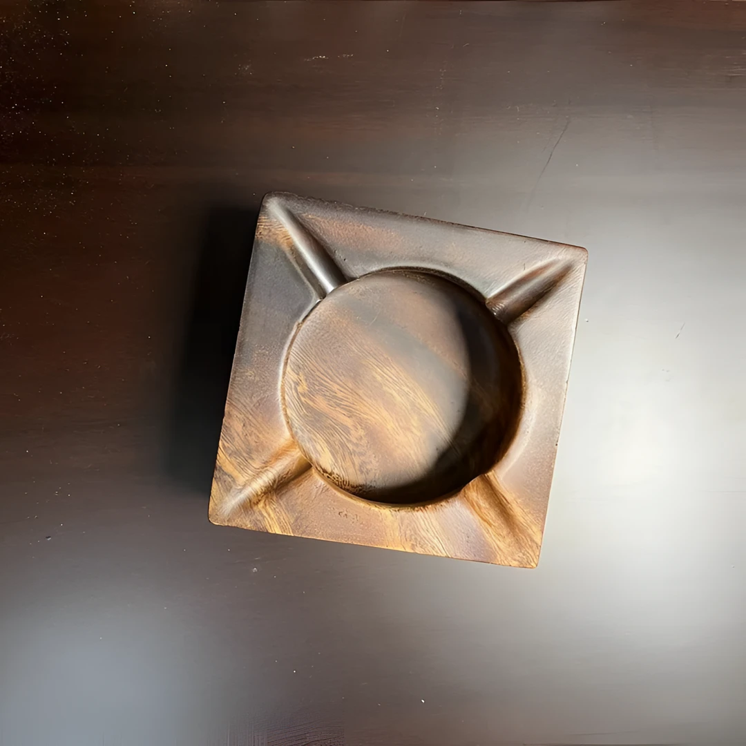 烟灰缸 胡桃木  高档无拼接创意烟灰缸简约男士加厚实木复古方形