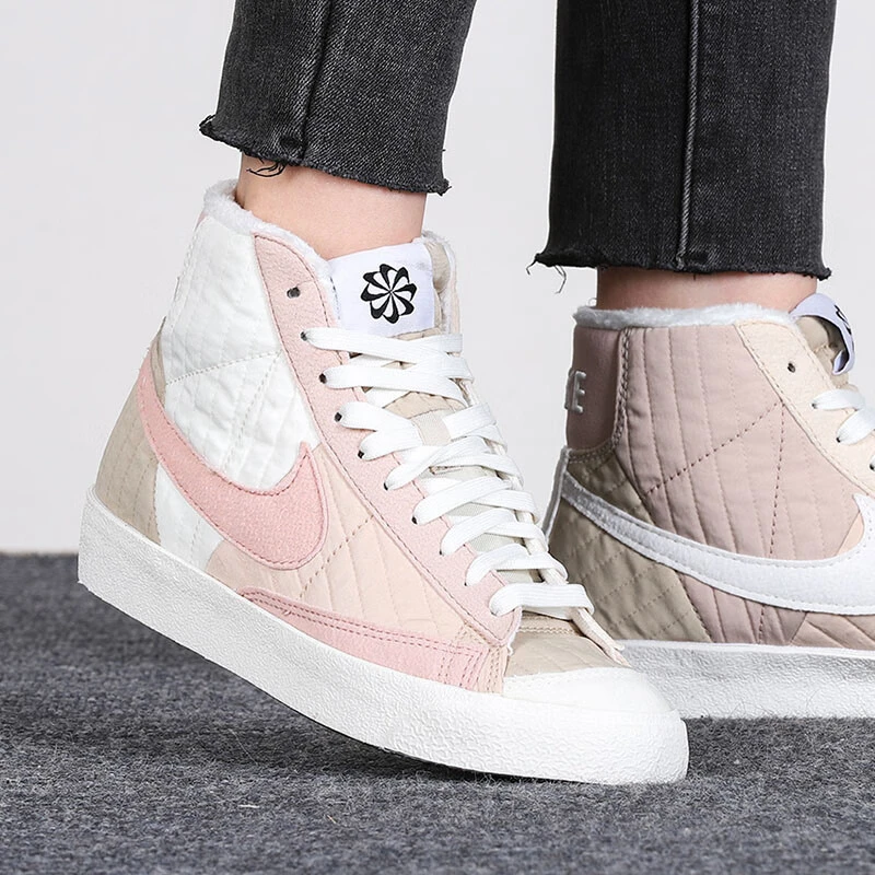 Nike耐克女鞋2021冬季新款简约休闲高帮板鞋轻便运动鞋DO7445-261