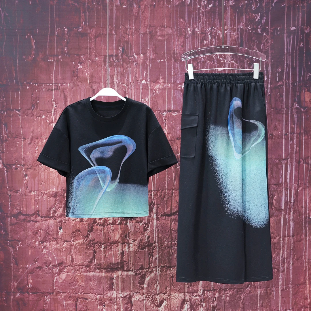 【韩哥女装】夏季时尚抽象喷绘冰丝冰凉感宽松舒适休闲短袖套裙3382