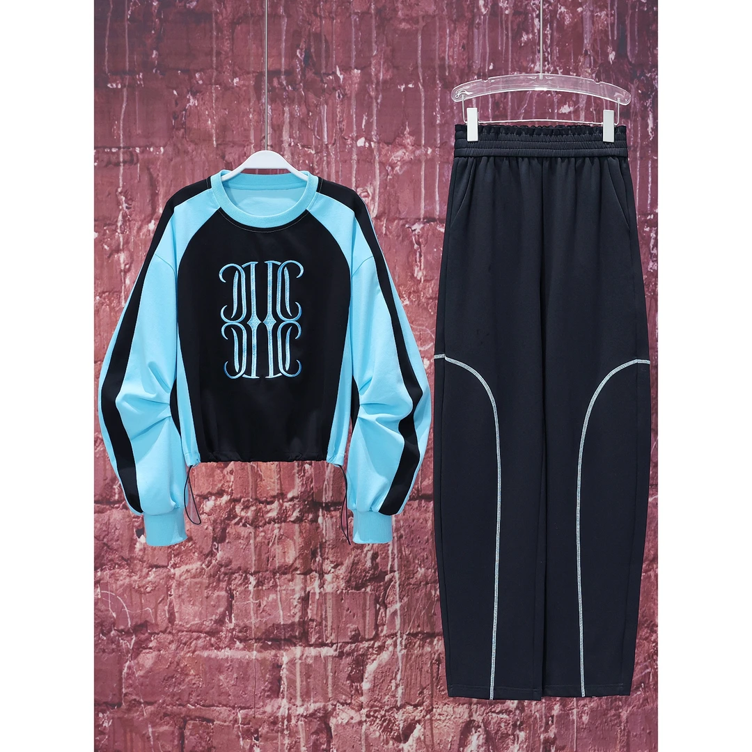 【韩哥女装】秋季潮流感穿搭蓝黑拼色时尚感绣花欧版套装 3277