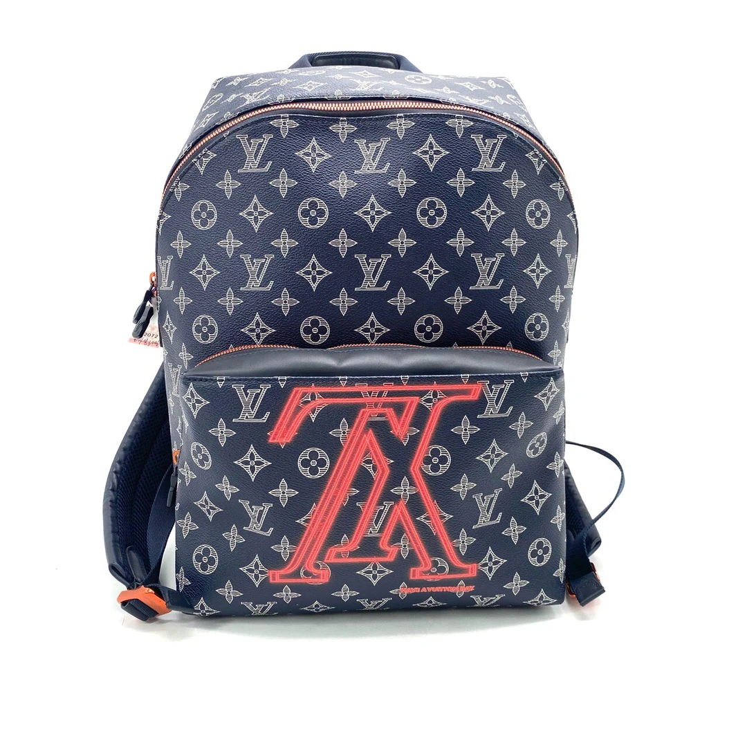 95新 LouisVuitton/路易威登 倒V限量款discovery双肩包 30/40