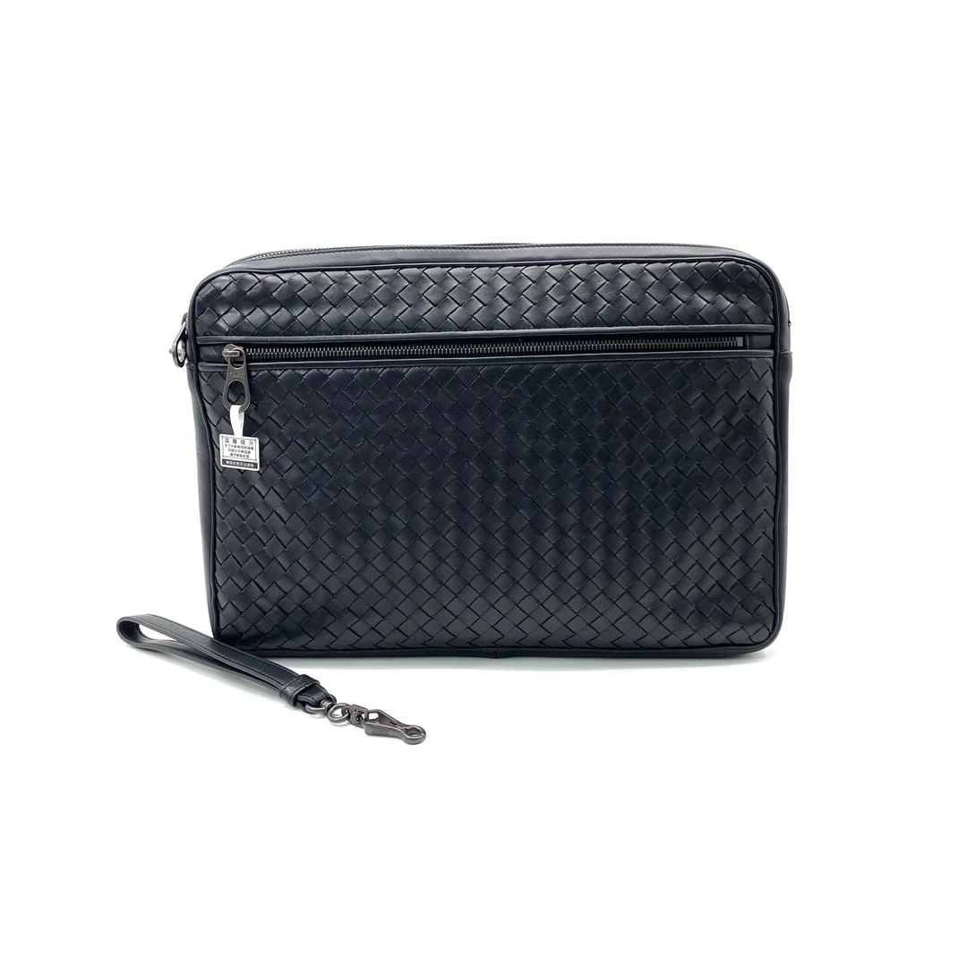 95新 BOTTEGA VENETA/葆蝶家 黑色全皮编织大号手拿包 尺寸35/24