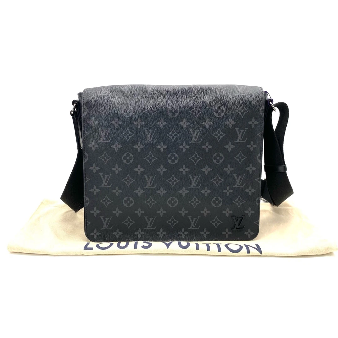 95新 LouisVuitton/路易威登 黑老花中号翻盖邮差包 尺寸32/26