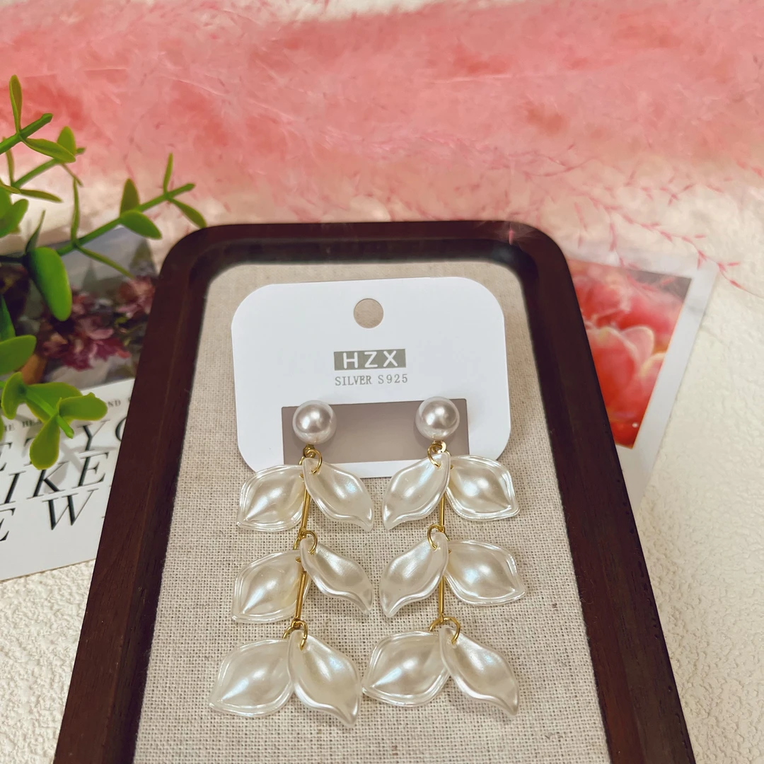 铜合金仿珍珠耳饰 F088简约百搭贝珠流苏耳环