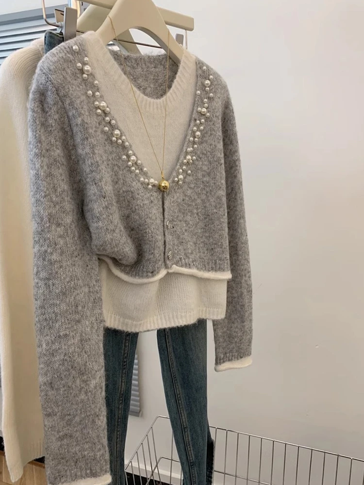 2025时尚高级感重工钉珠针织衫设计感撞色拼接假两件长袖毛衣女装