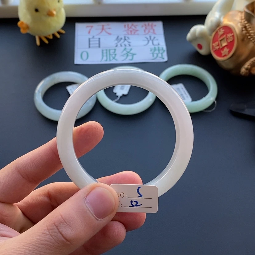 【闪购商品】翡翠手镯未镶嵌张*冷