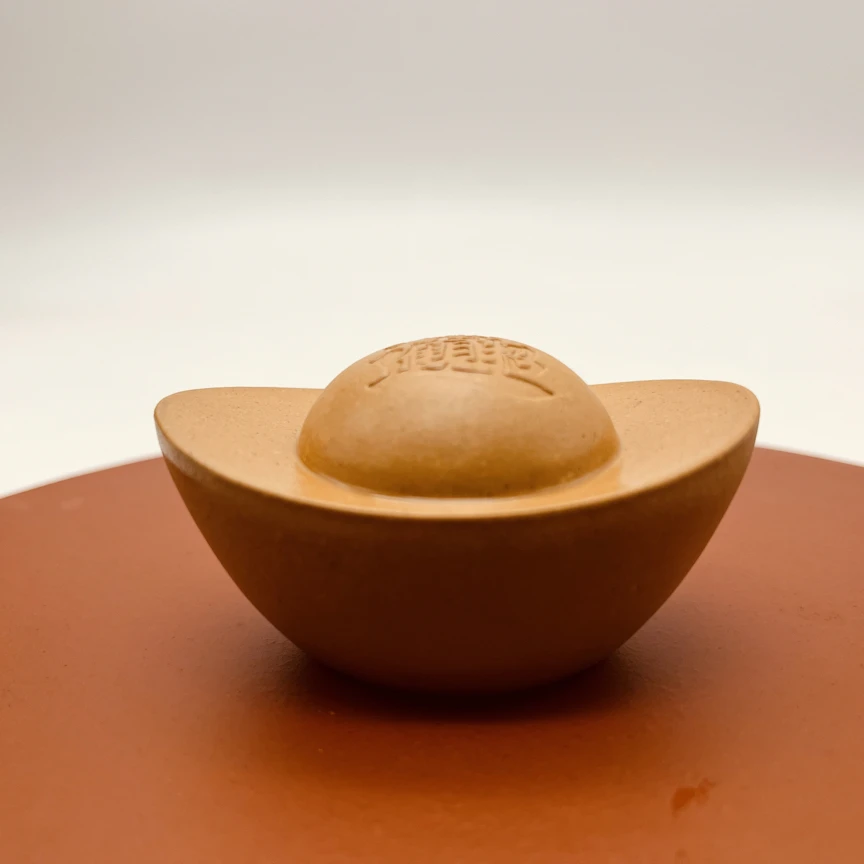 紫砂摆件茶宠原矿段泥招财进宝小茶宠