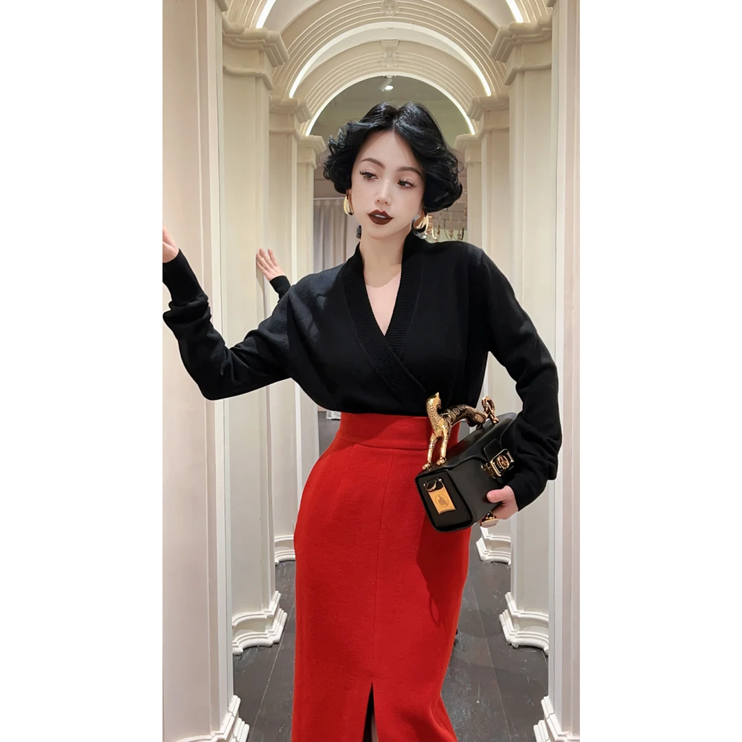 LYXH【妃洛里午后】性感设计感秋冬针织衫10763