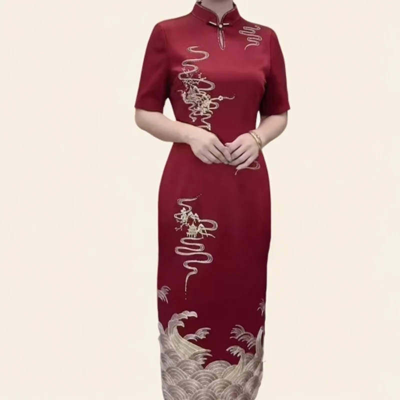 2024年秋冬喜婆婆高端奢华手工刺绣优雅时尚显高显瘦洋气旗袍礼服