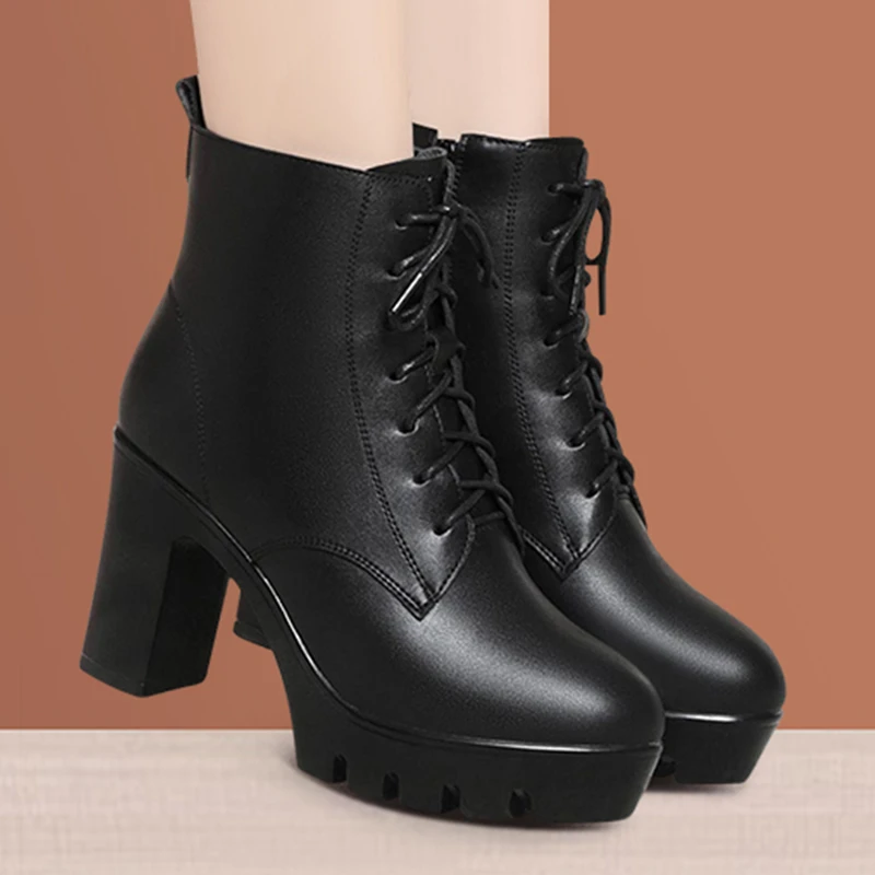 粗跟马丁靴女短靴女高跟厚底防水台2025新款圆头系带加绒皮靴