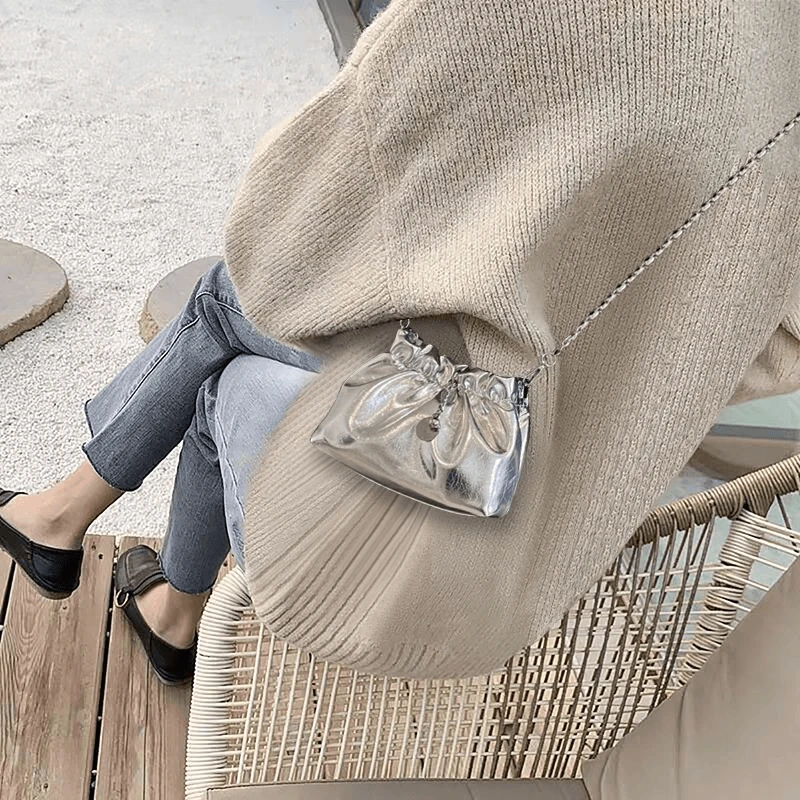 小包包女士2025春夏新款时尚单肩斜挎包高级感韩版褶皱链条云朵包