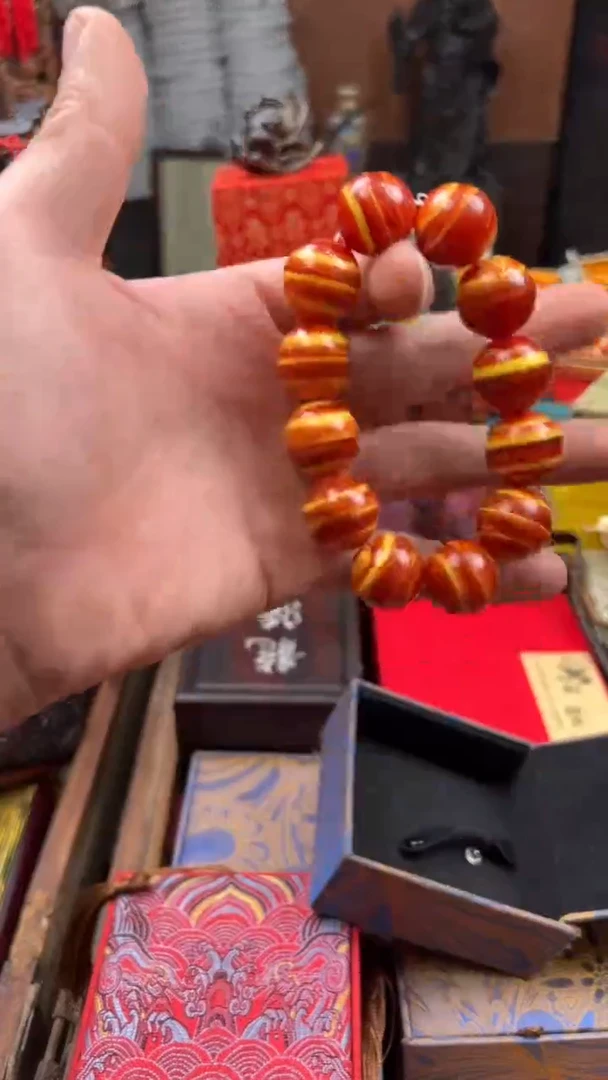 【闪购商品】蜜蜡裸石未镶嵌 __________________