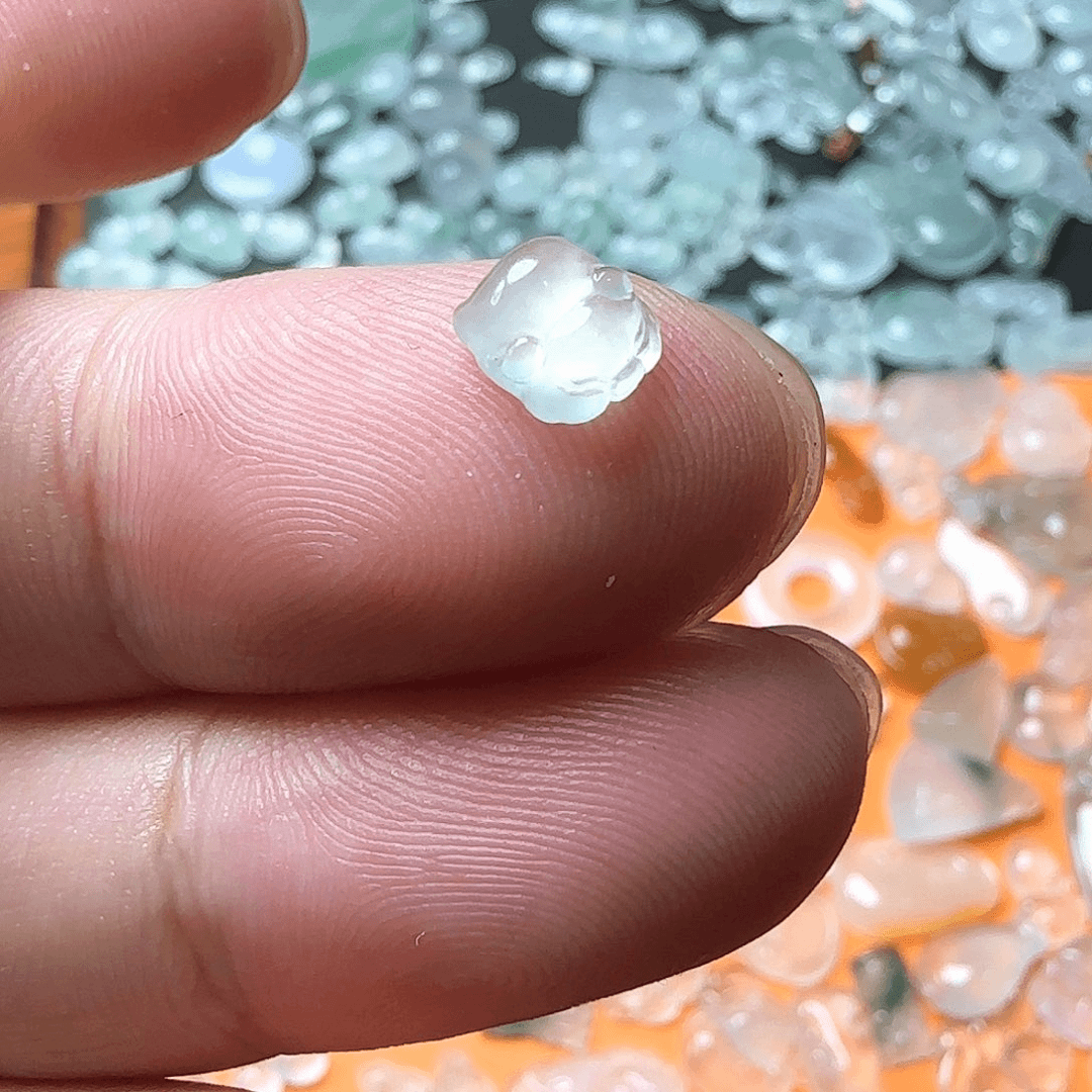定制翡翠未镶嵌翡翠