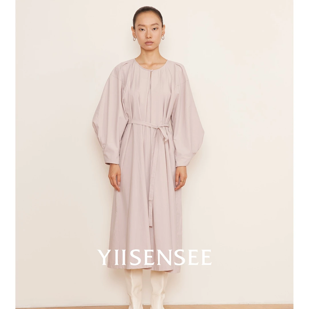 YIISENSEE逸识空气隽永法式文艺宽松修身显瘦优雅圆领棉连衣裙