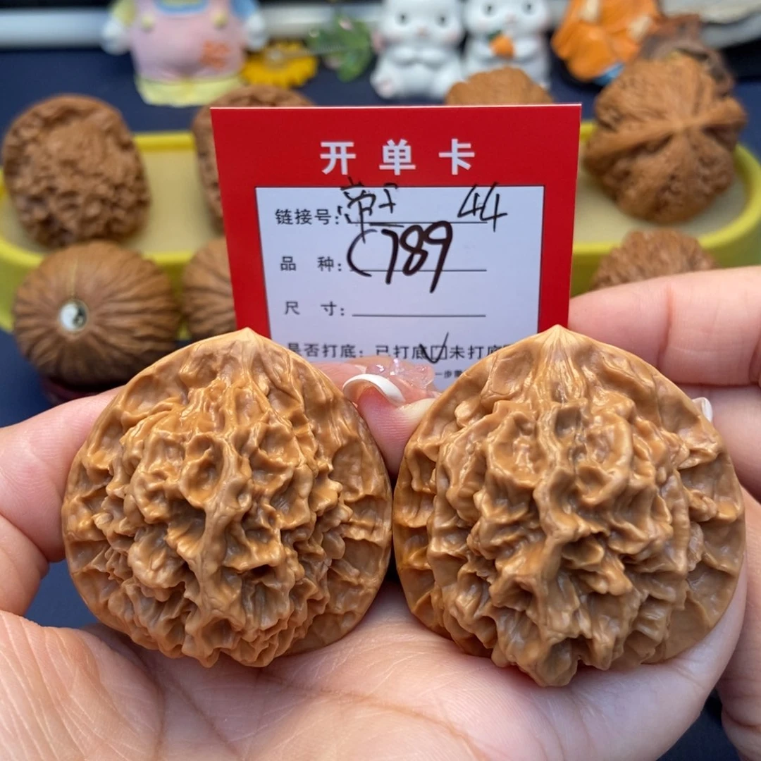桃核吊坠文玩核桃