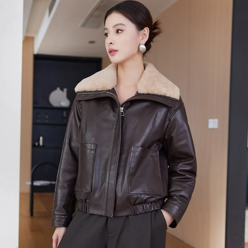 海宁2024冬季新款真皮羽绒服女油蜡植鞣绵羊皮衣外套时尚短款夹克