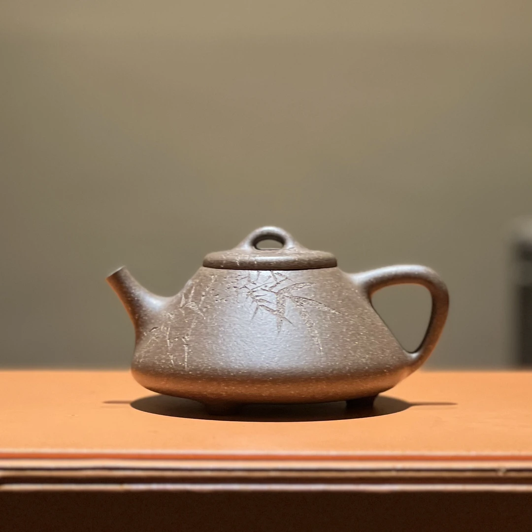 聚水堂钱凌彬制《子冶石瓢》王翔刻绘