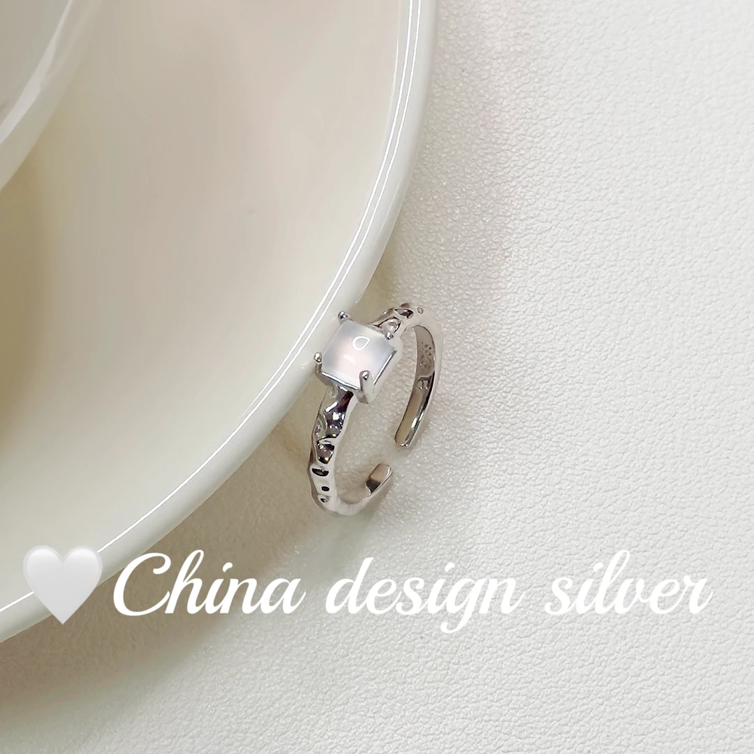 925银戒指 L.M-078 小众设计轻奢气质时尚褶皱镶嵌精工电镀开口戒