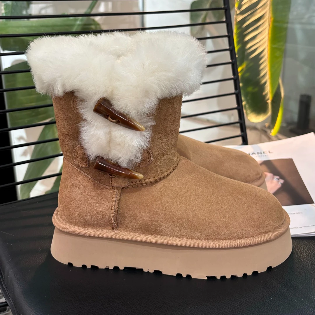 【两粒牛角扣厚底】桑坡羊皮毛一体牛角扣厚底雪地靴冬季保暖