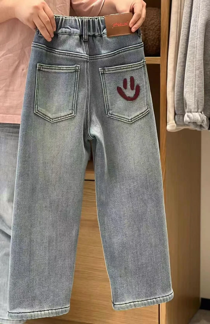 【豪宝贝】2024FW新品笑脸刺绣直筒一体绒牛仔裤6168