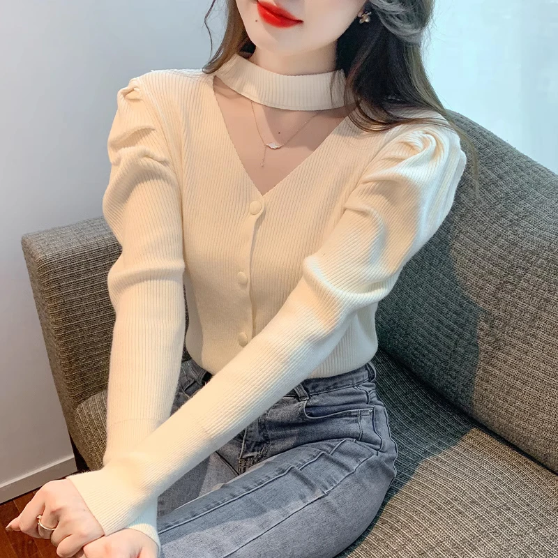 别致挂脖V领针织衫女装2025新款爆款秋秋季泡泡袖修身打底衫上衣
