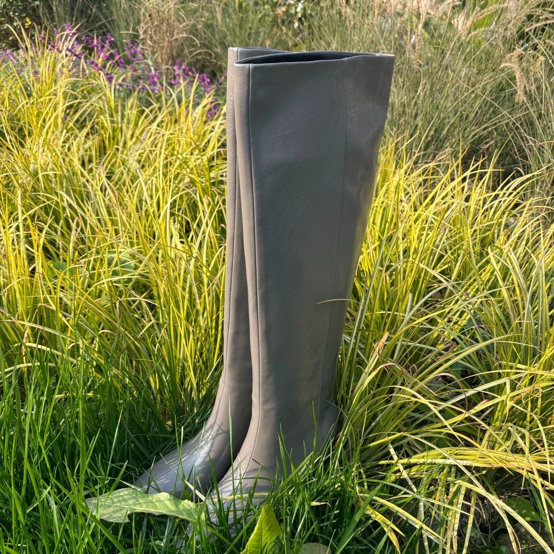 2025时尚百搭加大筒围过膝长靴一脚蹬套筒靴骑士靴欧美风秋冬新款