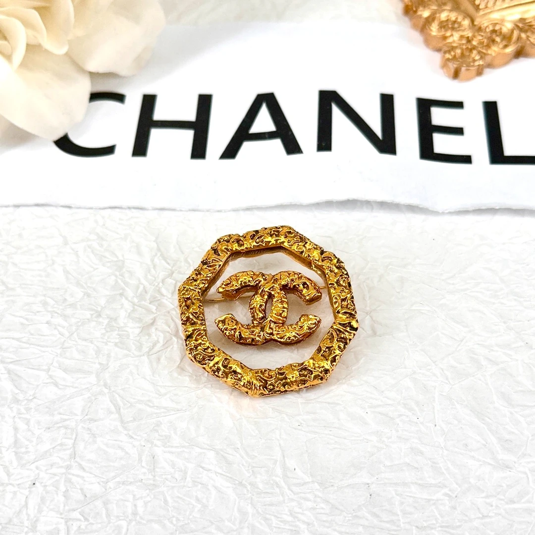 95新 Chanel/香奈儿 中古八角透明熔岩双C胸针/M39013