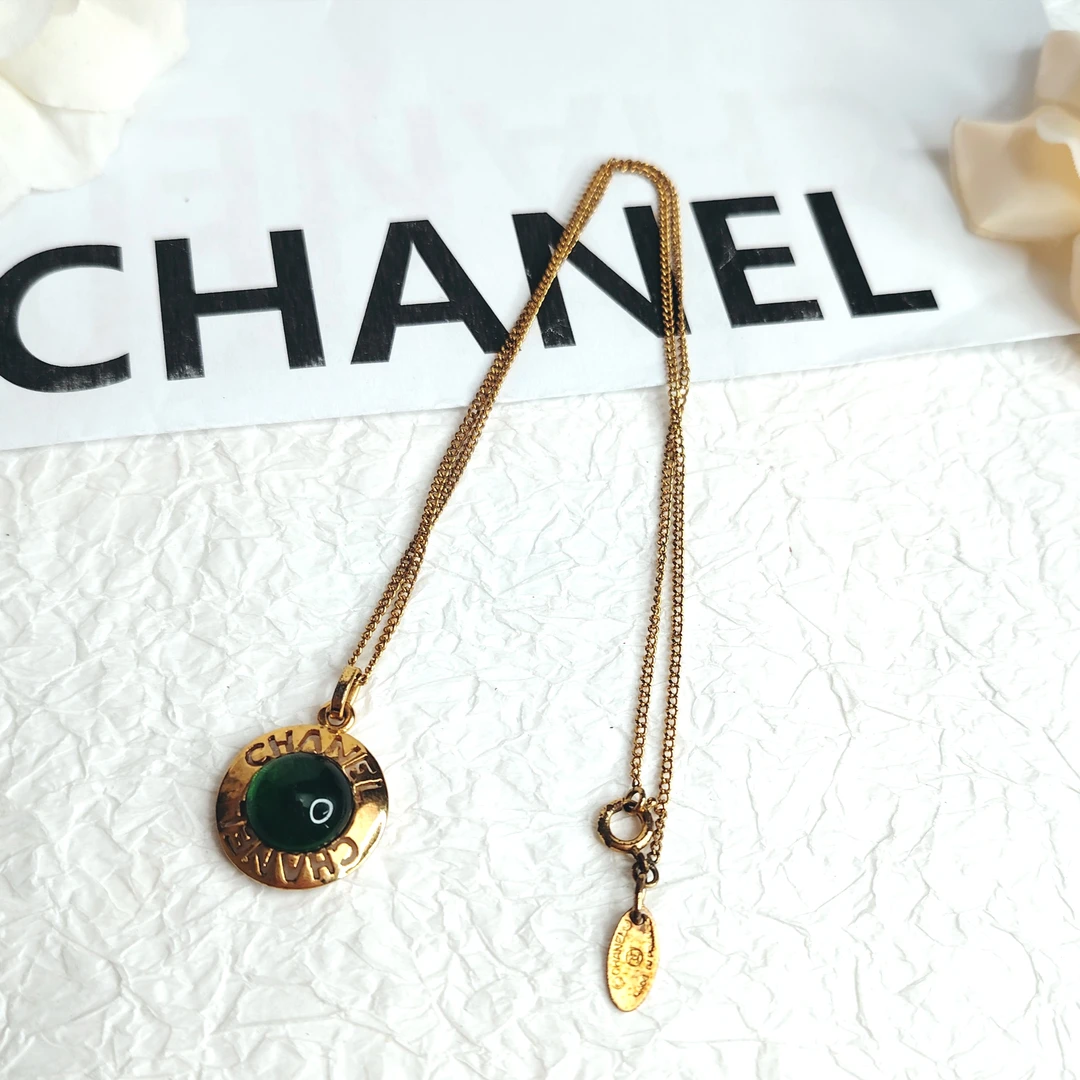 95新 Chanel/香奈儿 中古绿字母logo素金项链/RJ4716