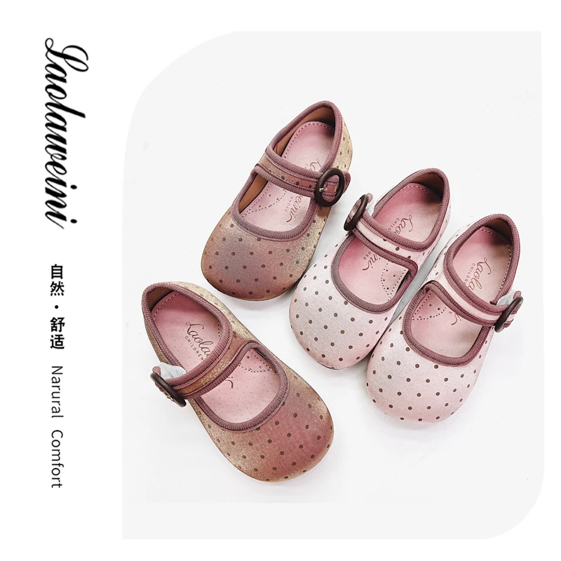 源于广州•劳拉维尼品牌秋季波点公主皮鞋LLWN523