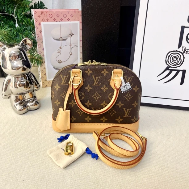 99新 LouisVuitton/路易威登 Alma贝壳bb 98新 全原正品 经典贝壳