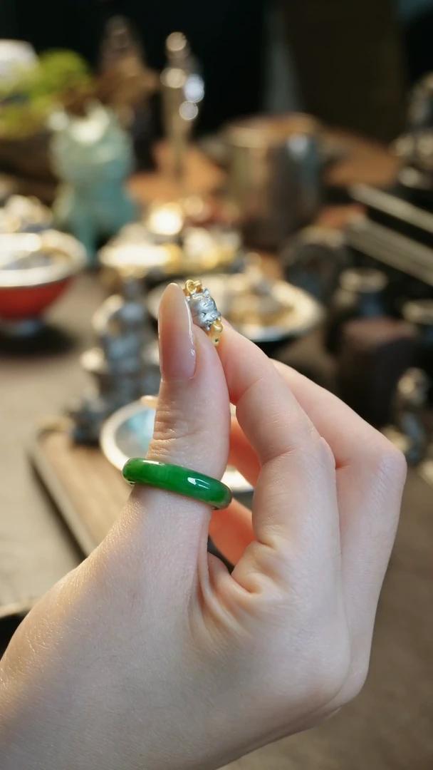 【闪购商品】可爱银小虎吊坠设计