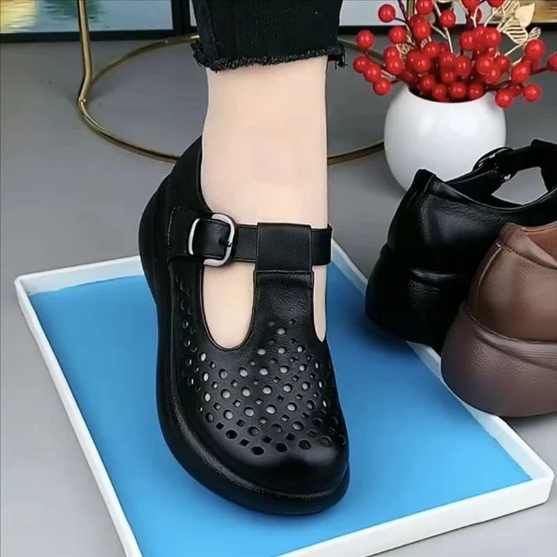 2024新款中国风真皮圆头镂空夏季凉鞋女软底轻便坡跟厚底丁字鞋