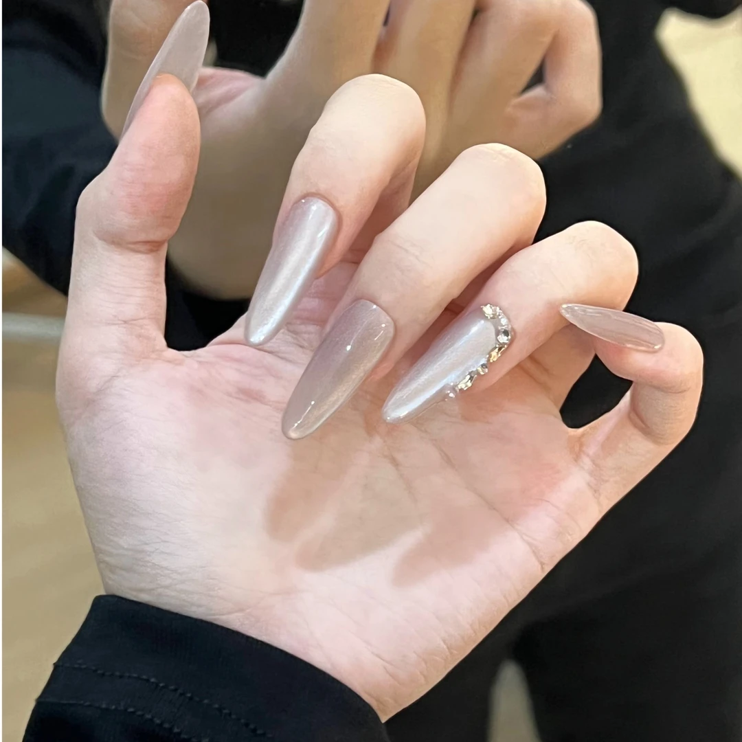 【大刀肉】纯手工偏光小碎钻猫眼穿戴甲钻石秋冬显白款