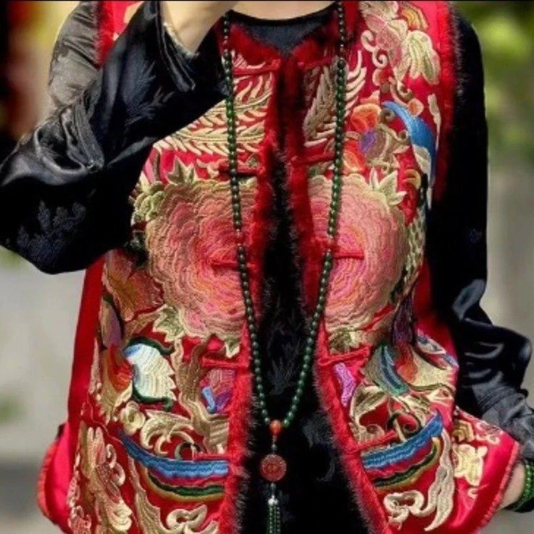 国风女装马甲新款上衣高级中式盘扣加棉加厚重工民族风外套坎肩