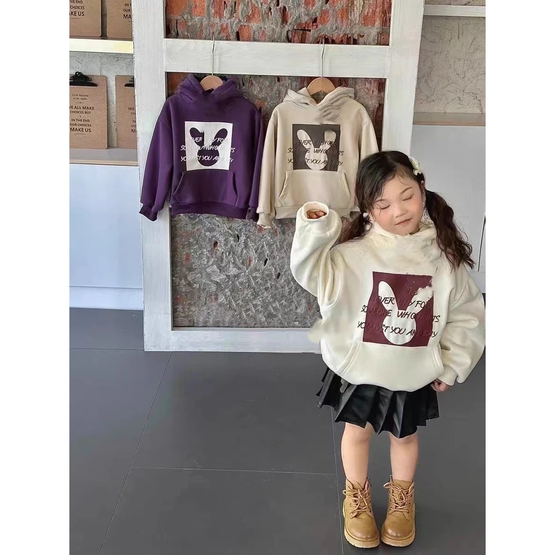 37157女童加绒卫衣秋冬款2025新款儿童休闲长袖一体绒连帽上衣