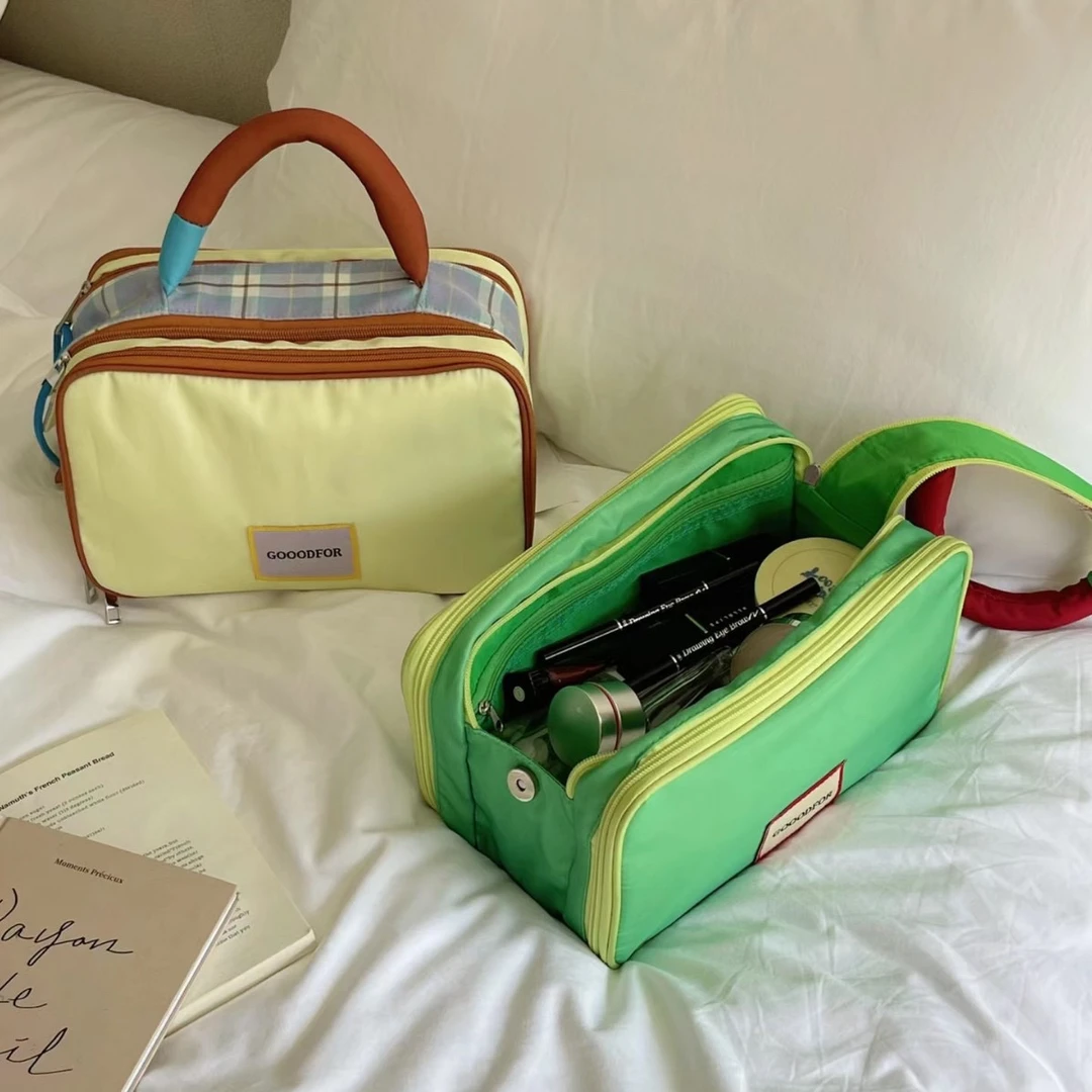 化妆包大容量2024新款撞色便携式ins旅行洗漱包化妆品手提收纳包