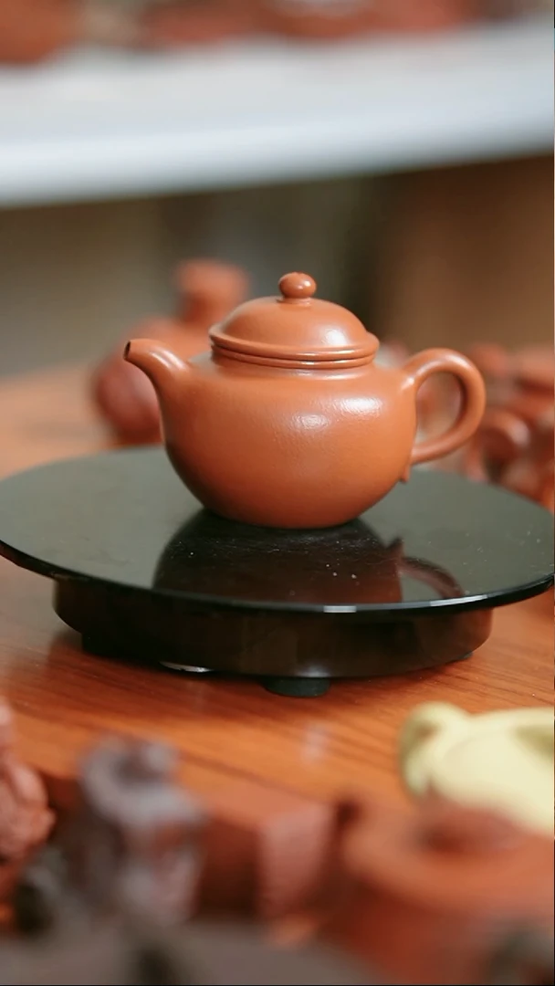 【闪购商品】紫砂茶壶朱泥纯手工掇球150cc