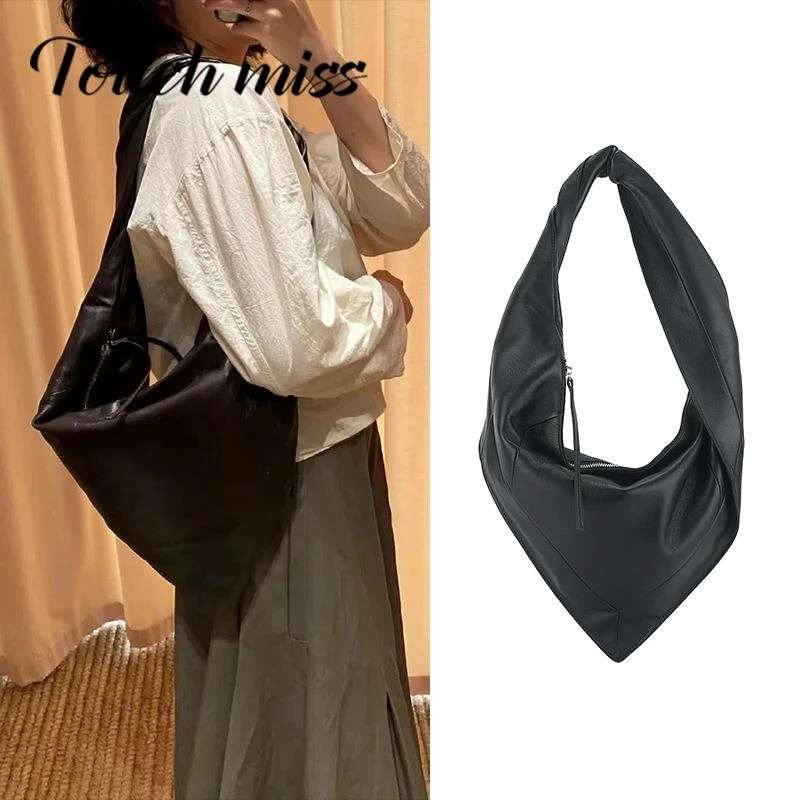 TOUCH MISS新款方巾包暗黑性冷淡风牛角包气质个性单肩腋下斜挎包