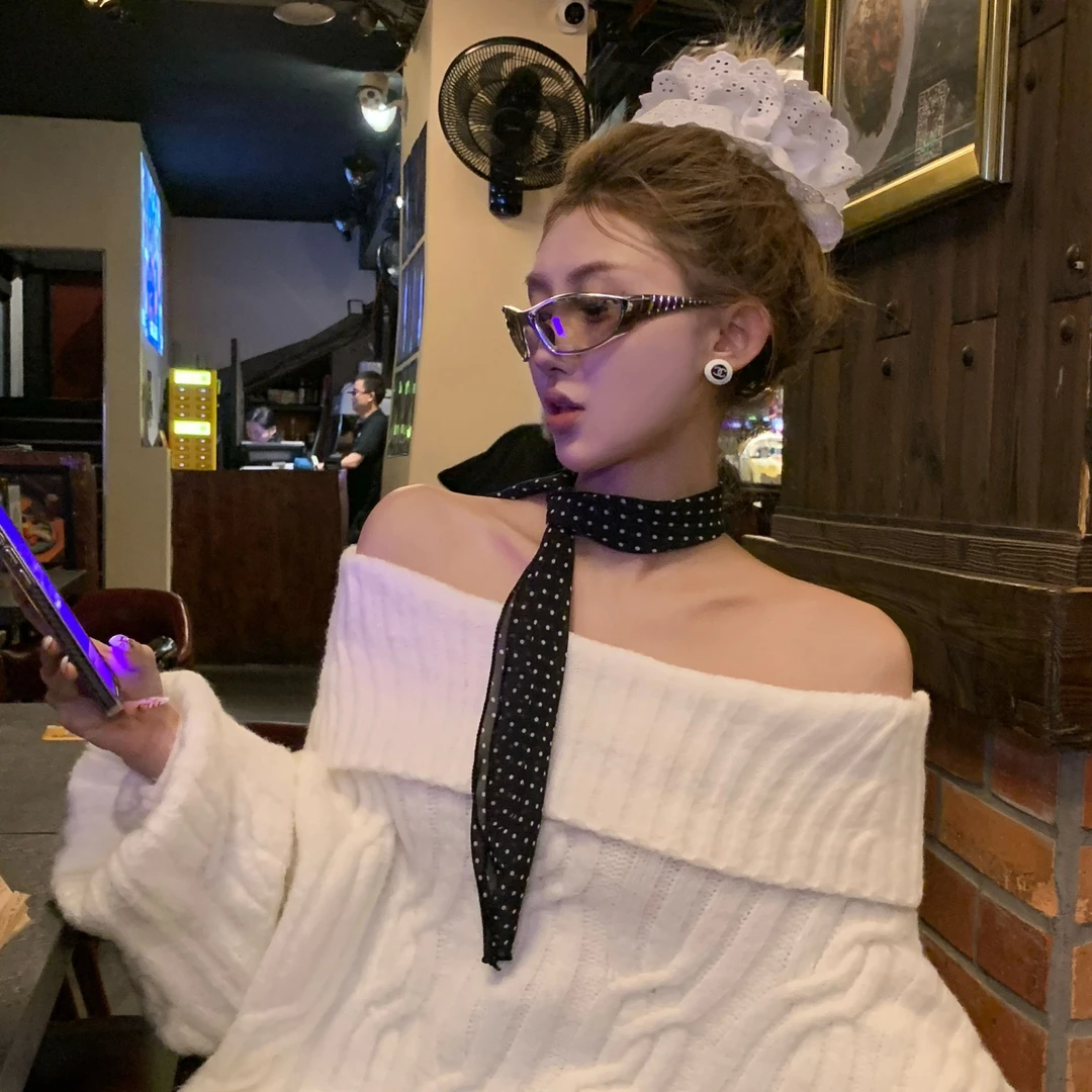 【超百搭小丝巾】穿搭博主必备搭配品波点百搭丝巾配花ps02